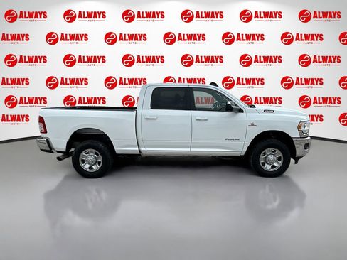Used 2022 RAM 2500 Big Horn w/ Cold Weather Group image 4