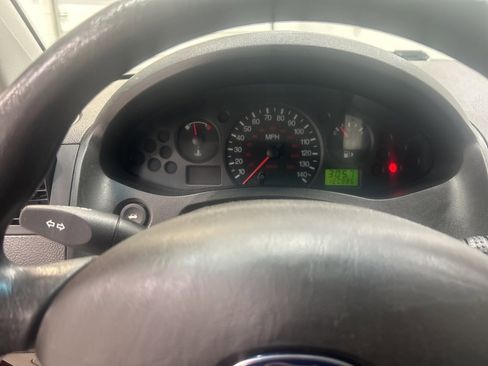 Used 2006 Ford Focus ZX4 image 14