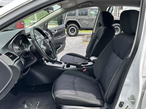 Used 2019 Nissan Sentra SV FWD image 26