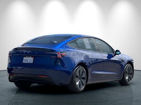 Used 2025 Tesla Model 3 Long Range RWD image 4