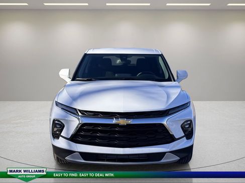 New 2025 Chevrolet Blazer LT w/ LPO, Floor Liner Package FWD image 6