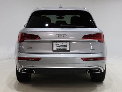 Used 2022 Audi Q5 2.0T Premium Plus w/ Premium Plus Package AWD/4WD image 7