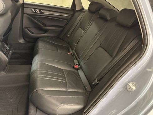 Used 2021 Honda Accord Touring image 33