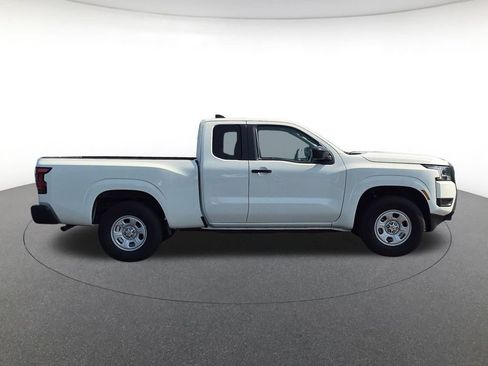 Used 2025 Nissan Frontier S w/ S Utility Package AWD/4WD image 4
