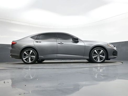 Certified 2025 Acura TLX w/ Technology Package image 28