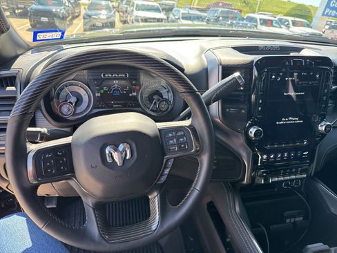 Used 2021 RAM 2500 Limited AWD/4WD image 22