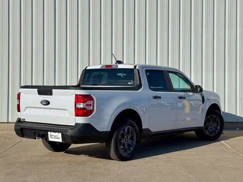 New 2025 Ford Maverick XLT w/ XLT Luxury Package FWD image 5