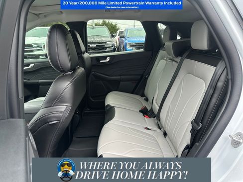 New 2026 Ford Escape Platinum w/ Premium Technology Package AWD/4WD image 23