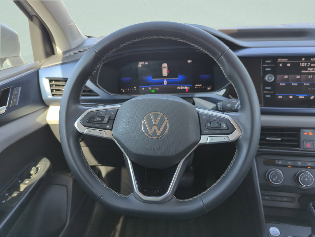 Used 2022 Volkswagen Taos SE AWD/4WD image 15