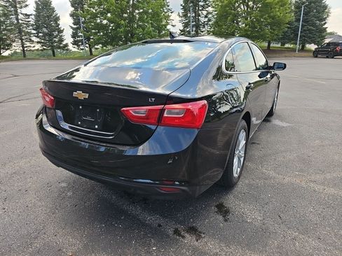 Used 2025 Chevrolet Malibu LT FWD image 6