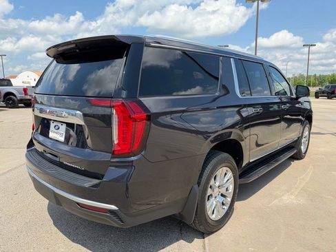 Used 2023 GMC Yukon XL Denali w/ Max Trailering Package AWD/4WD image 5