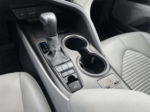 Certified 2023 Toyota Camry SE image 7