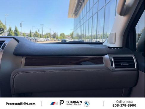 Used 2018 Lexus GX 460 Premium AWD/4WD image 37