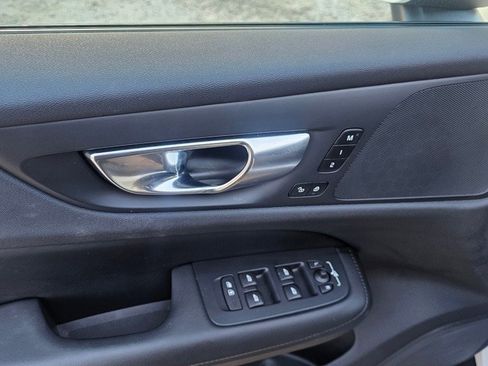 Certified 2024 Volvo V60 B5 Cross Country Plus image 18