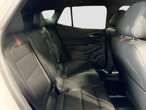 Used 2024 Chevrolet Trax RS w/ Driver Confidence Package FWD image 19
