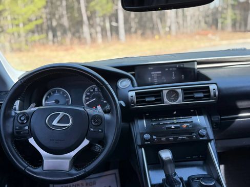 Used 2014 Lexus IS 250 RWD image 17