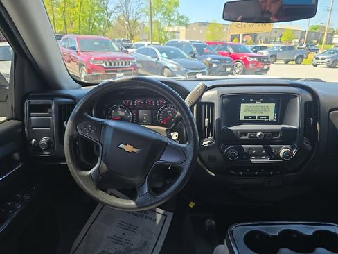 Used 2018 Chevrolet Silverado 1500 Custom w/ Trailering Package AWD/4WD image 26