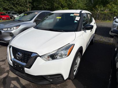 Used 2020 Nissan Kicks S