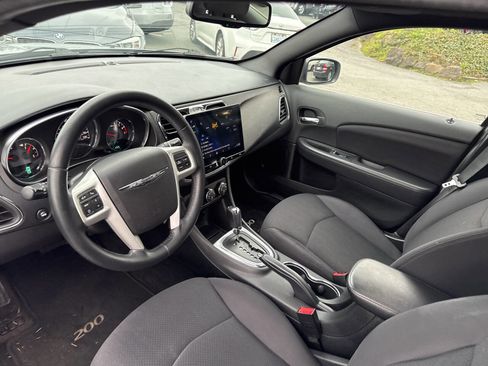 Used 2014 Chrysler 200 Touring w/ 200 S Group image 23