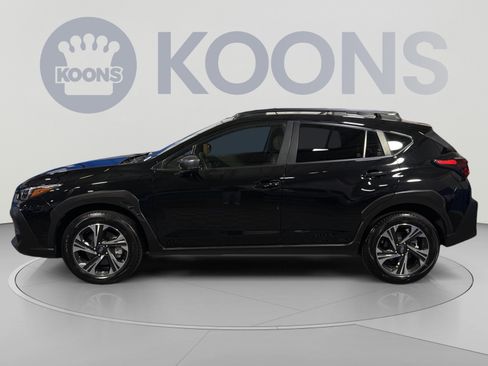 Used 2025 Subaru Crosstrek 2.5i Premium AWD/4WD image 2