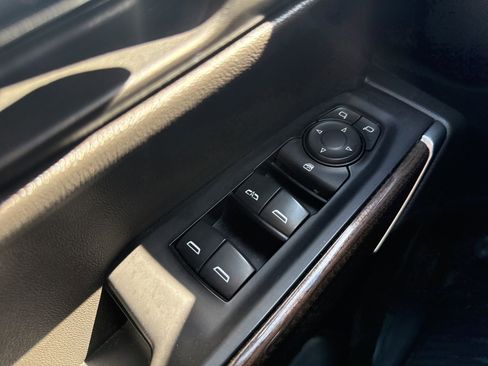 Used 2019 Chevrolet Silverado 1500 RST w/ All-Star Edition AWD/4WD image 36