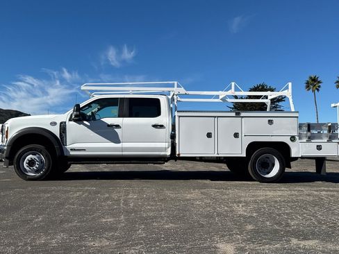 New 2025 Ford F550 4x4 Crew Cab Super Duty image 6