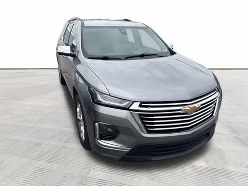Used 2023 Chevrolet Traverse Premier w/ LPO, Floor Liner Package AWD/4WD image 4