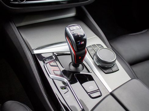 Used 2022 BMW M5 w/ Competition Package image 21