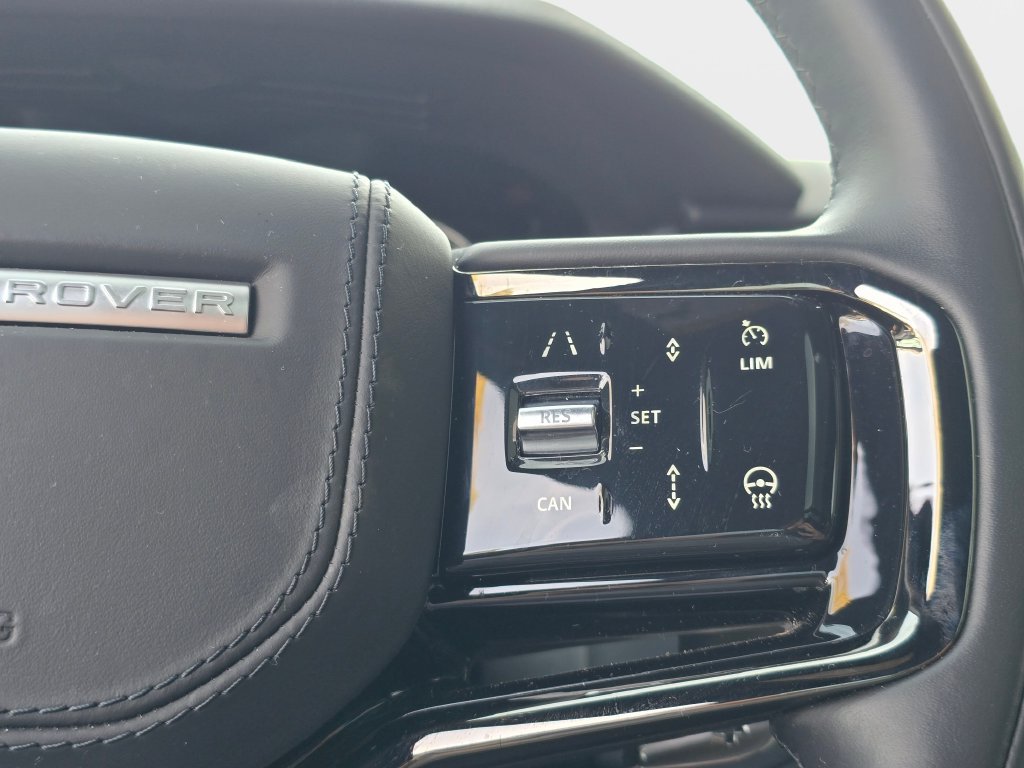 Certified 2025 Land Rover Range Rover Velar S AWD/4WD image 18