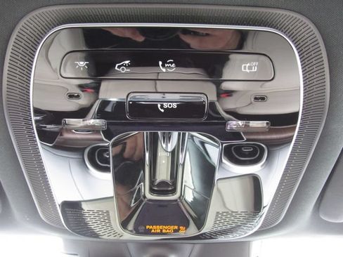 Used 2023 Mercedes-Benz GLC 300 4MATIC image 27