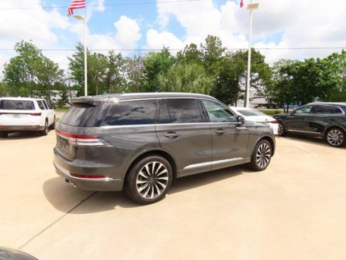 Used 2023 Lincoln Aviator Black Label Grand Touring w/ Class IV Trailer Tow Package image 9