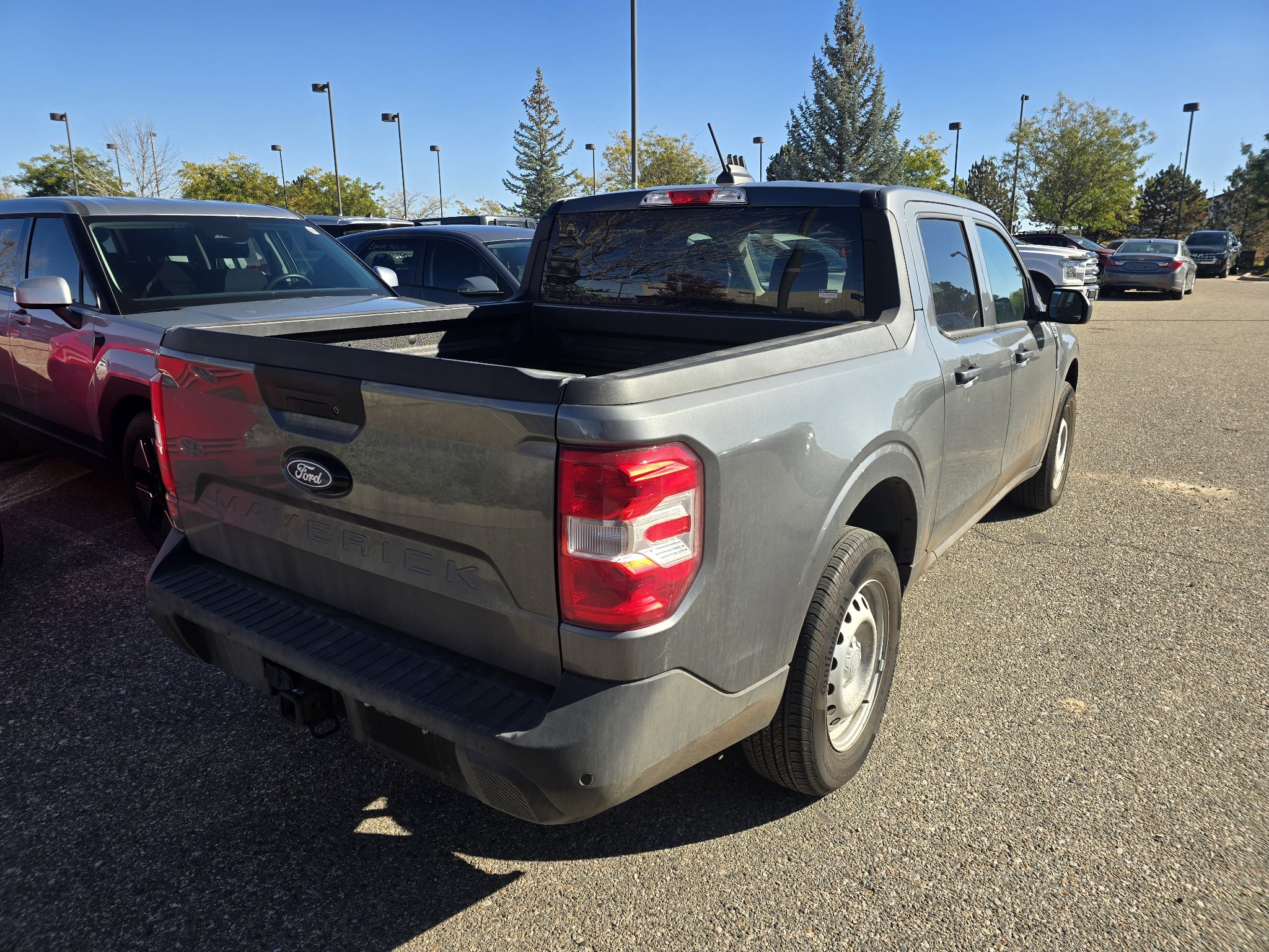 Used 2025 Ford Maverick XL w/ Equipment Group 101A AWD/4WD image 15