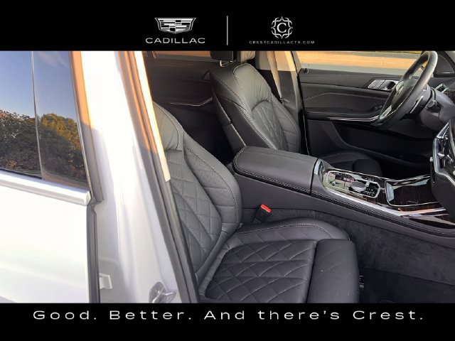 Used 2026 BMW X7 xDrive40i w/ Premium Package AWD/4WD image 24