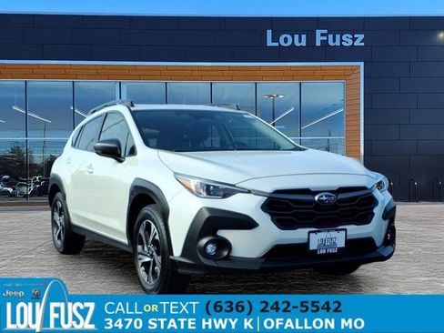 Used 2025 Subaru Crosstrek 2.0i Premium image 1
