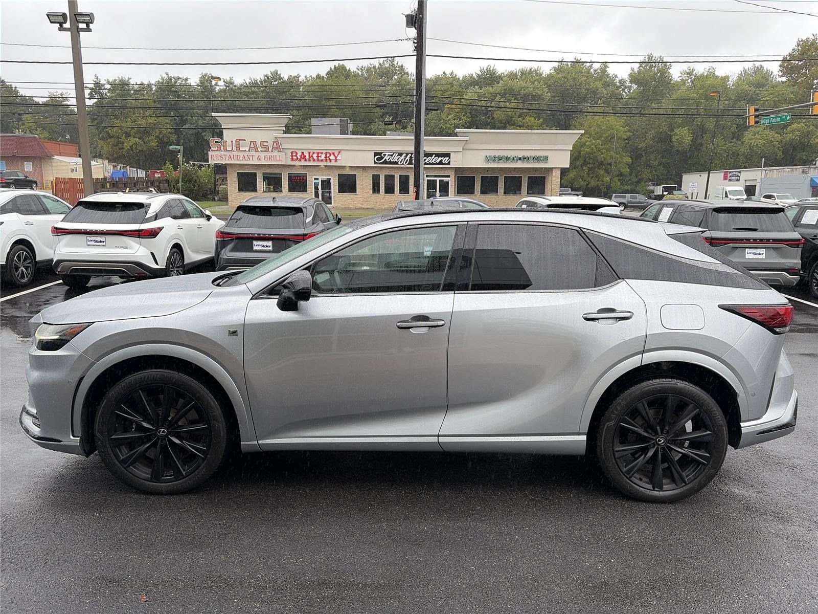 Used 2023 Lexus RX 500h F Sport w/ Accessory Package (Z1) AWD/4WD image 2