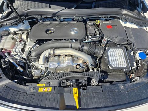 New 2026 Mercedes-Benz GLA 250 4MATIC image 10