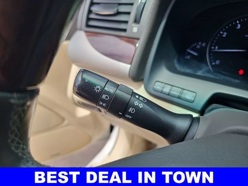 Used 2016 Lexus LS 460 w/ Comfort Package RWD image 26
