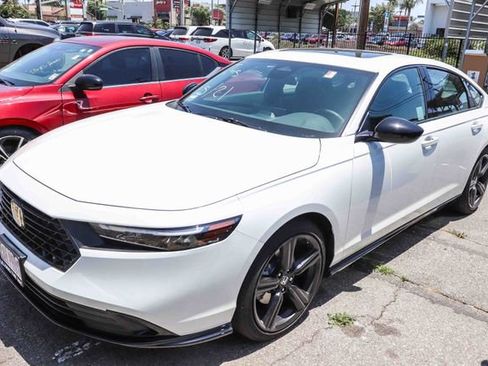 Used 2026 Honda Accord Sport image 4