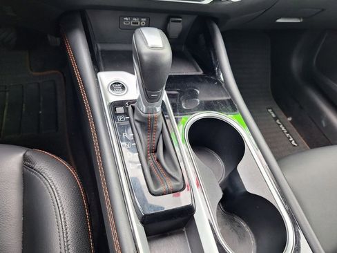 Used 2025 Nissan Altima 2.5 SR image 18