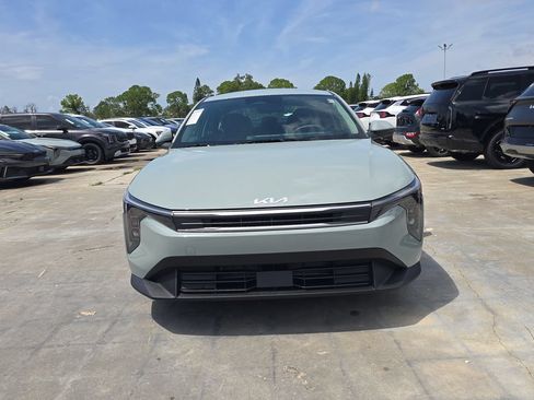 New 2026 Kia K4 FWD image 2
