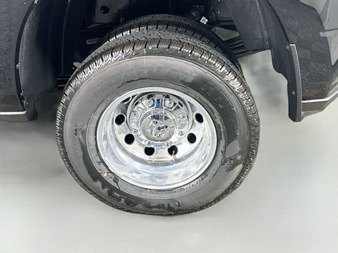 New 2025 RAM 3500 Laramie image 17