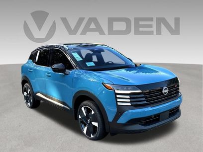 Used 2025 Nissan Kicks SR