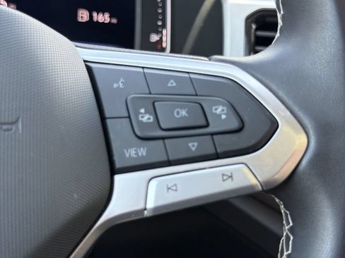 Used 2023 Volkswagen Atlas SE w/ Panoramic Sunroof Package FWD image 33