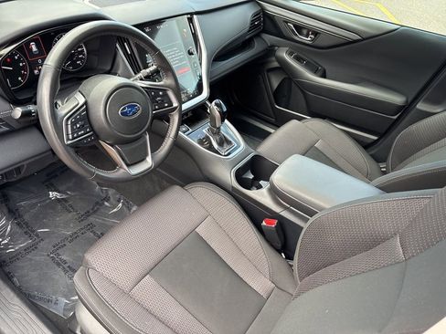 Used 2024 Subaru Outback Premium image 15