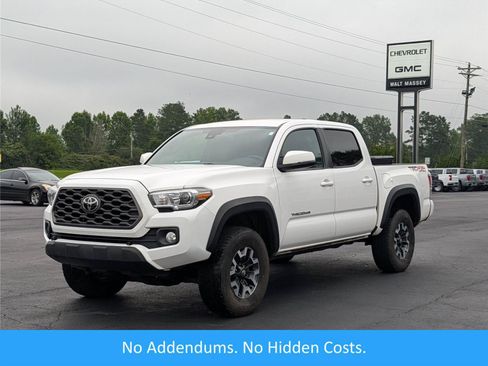 Used 2022 Toyota Tacoma TRD Off-Road w/ Technology Package AWD/4WD image 1