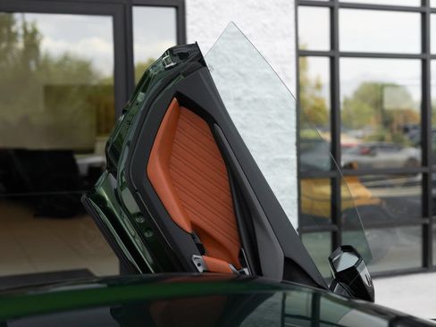 Used 2026 Lamborghini Revuelto AWD/4WD image 26