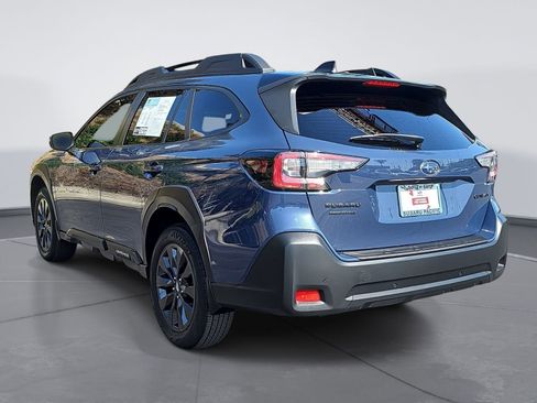 Used 2023 Subaru Outback Onyx Edition AWD/4WD image 5