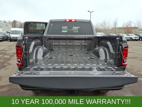 New 2026 RAM 2500 Big Horn AWD/4WD image 14