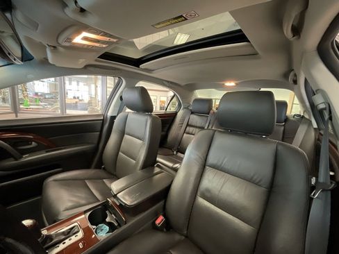Used 2010 Acura RL image 10