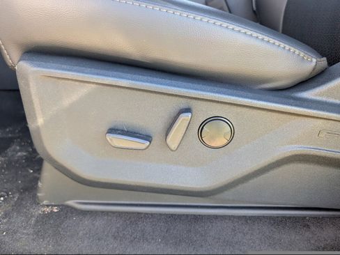 New 2025 Ford F150 Lariat w/ Equipment Group 501A Mid image 25